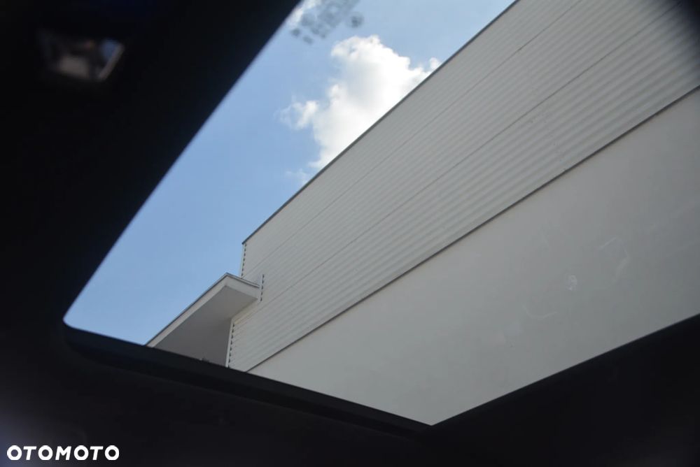 BMW i5 83.9kWh M60 xDrive - 16