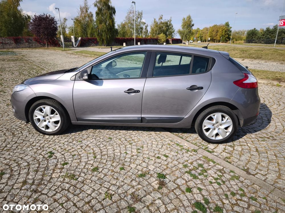 Renault Megane 2012 photo 5