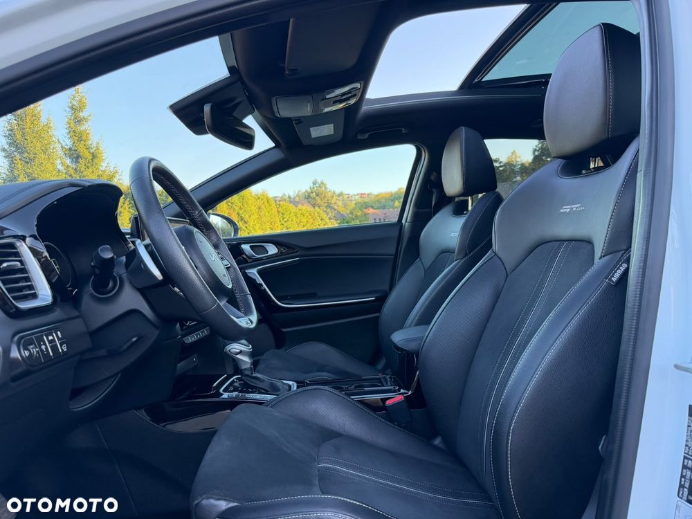 Kia ProCeed 1.5 T-GDI GT Line DCT - 23