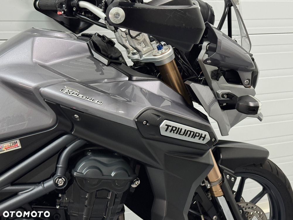 Triumph Tiger - 12