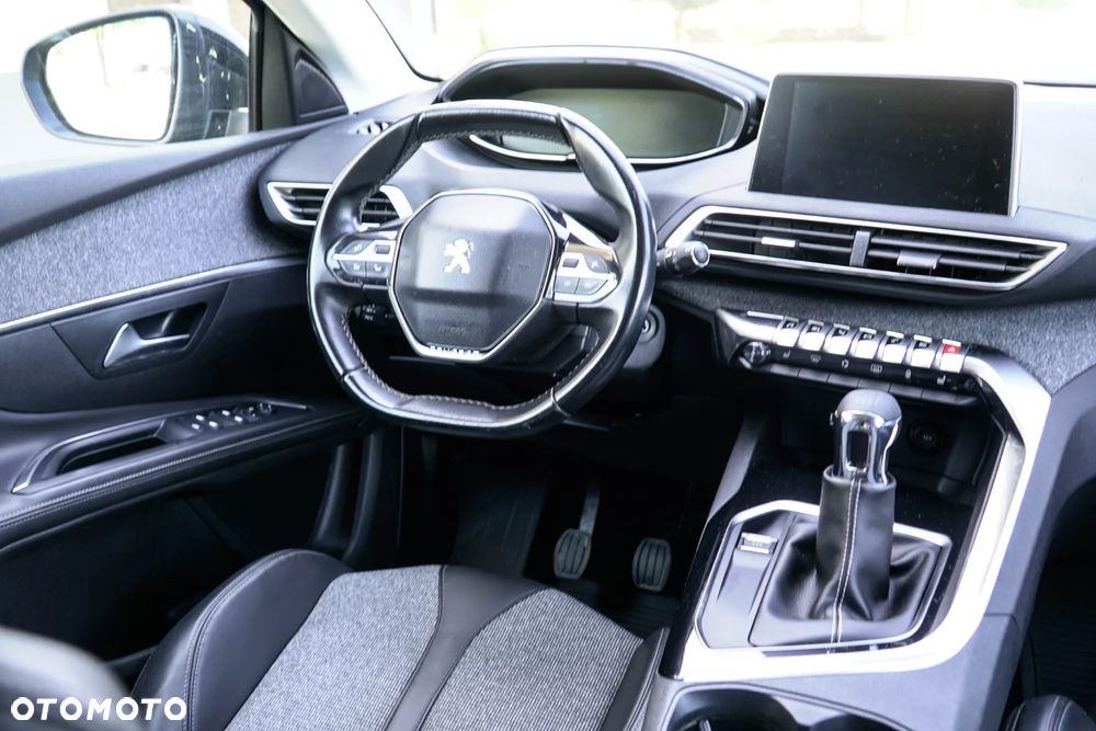 Peugeot 5008 BlueHDi 130 Allure - 18