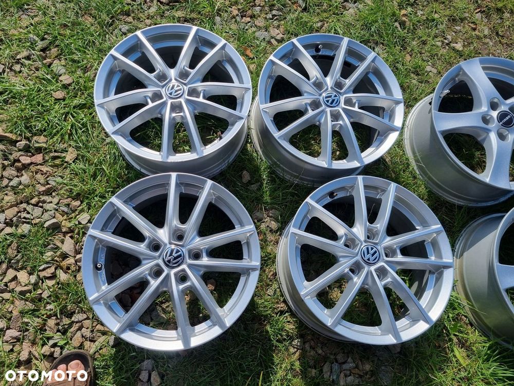 VW GOLF 8 5H0,TOURAN,SEAT LEON,skoda,audi Q3 alu 6,5X16ET45 5X112 bdb stan - 1