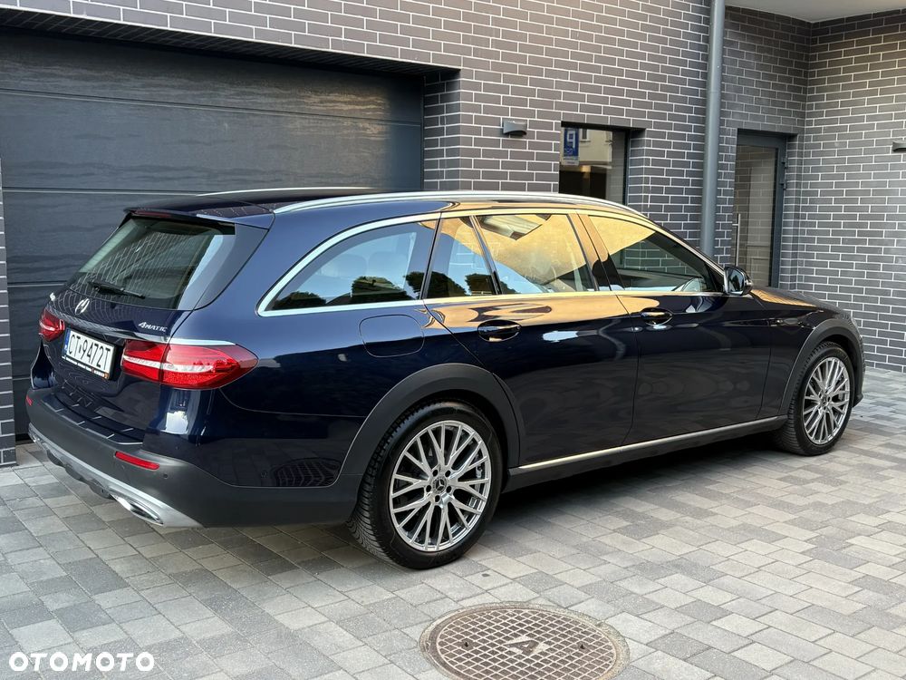 Mercedes-Benz Klasa E 220 d 4-Matic All-Terrain - 9