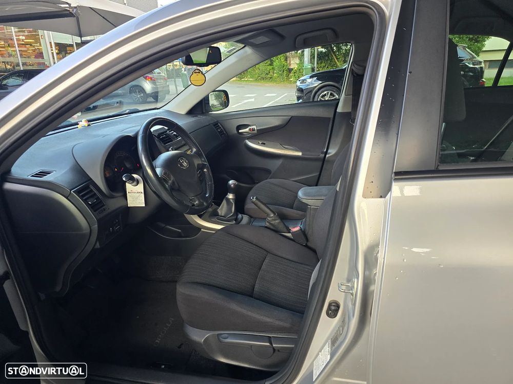 Toyota Corolla 1.4 D-4D - 6