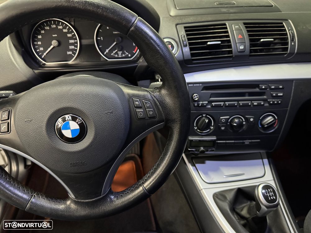 BMW 118 d Lifestyle - 27