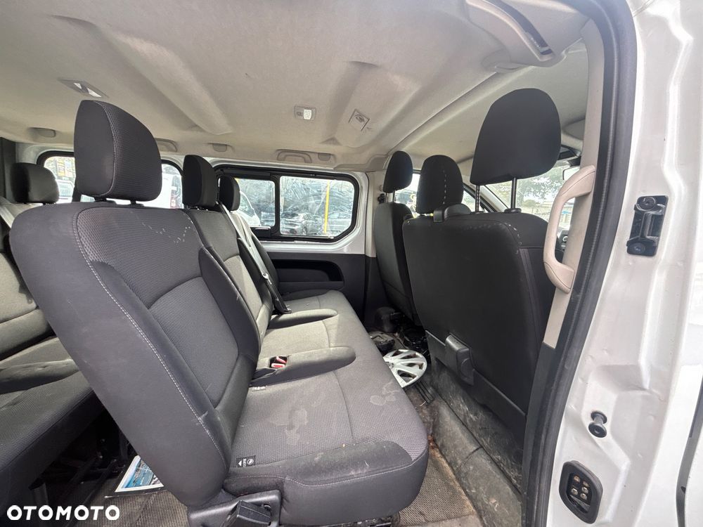 Renault Trafic - 10