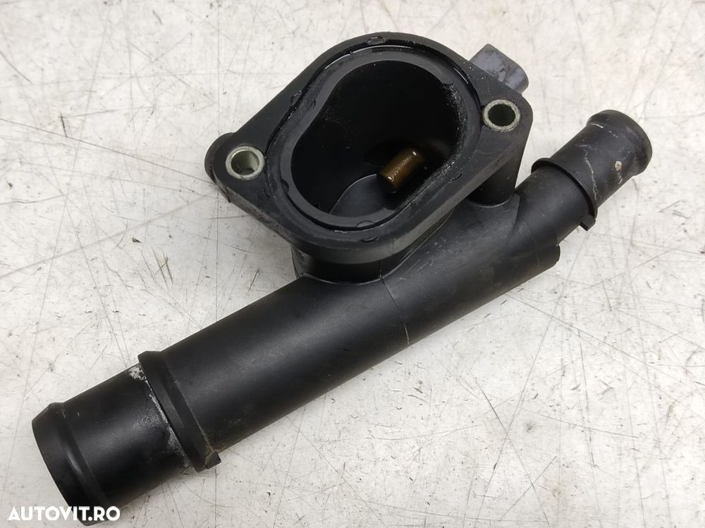 Carcasa termostat 1.9 tdi bkc 038121132d Volkswagen VW Passat B6 [200 - 2