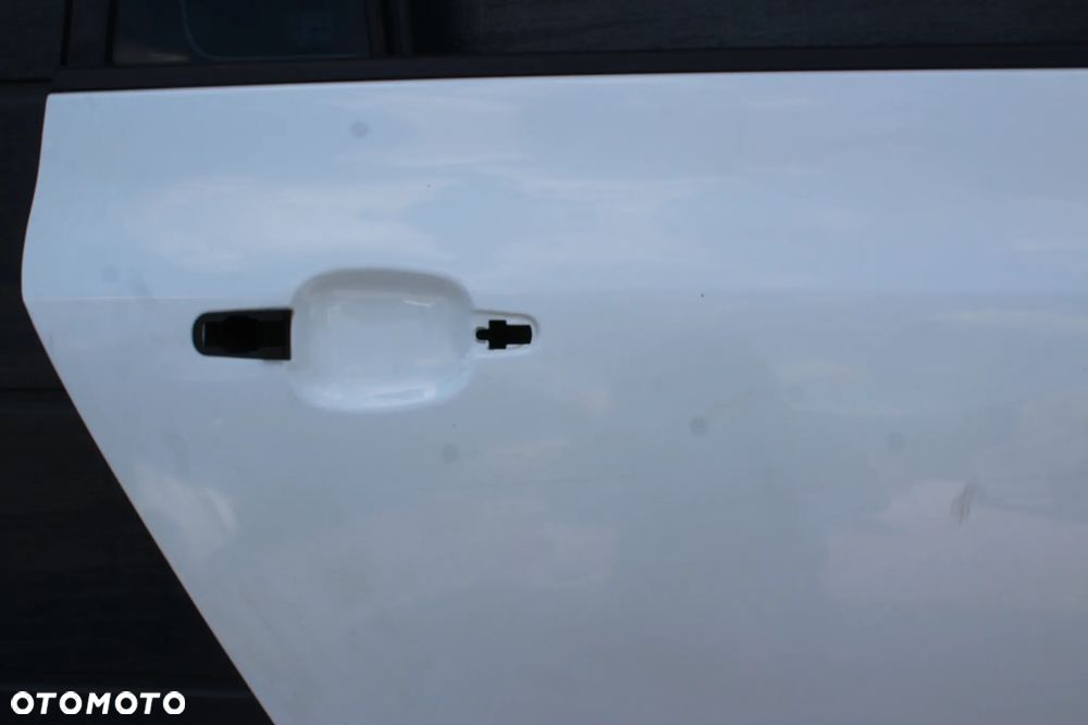 DRZWI PRAWY TYŁ TYLNE PRAWE OPEL ZAFIRA C 40R - 6