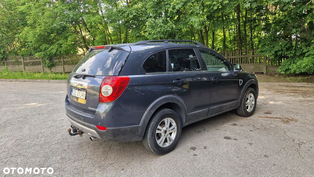 Chevrolet Captiva 2.0 4WD 7 Sitzer LT - 6