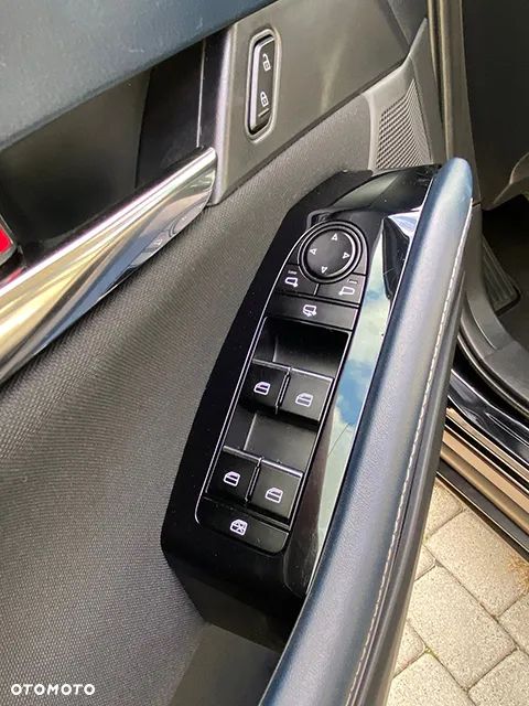 Mazda CX-30 - 27