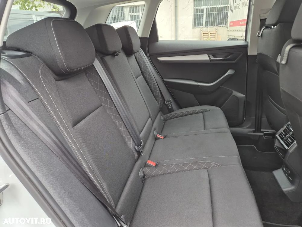 Skoda Karoq 2.0 TDI DSG Ambition - 29