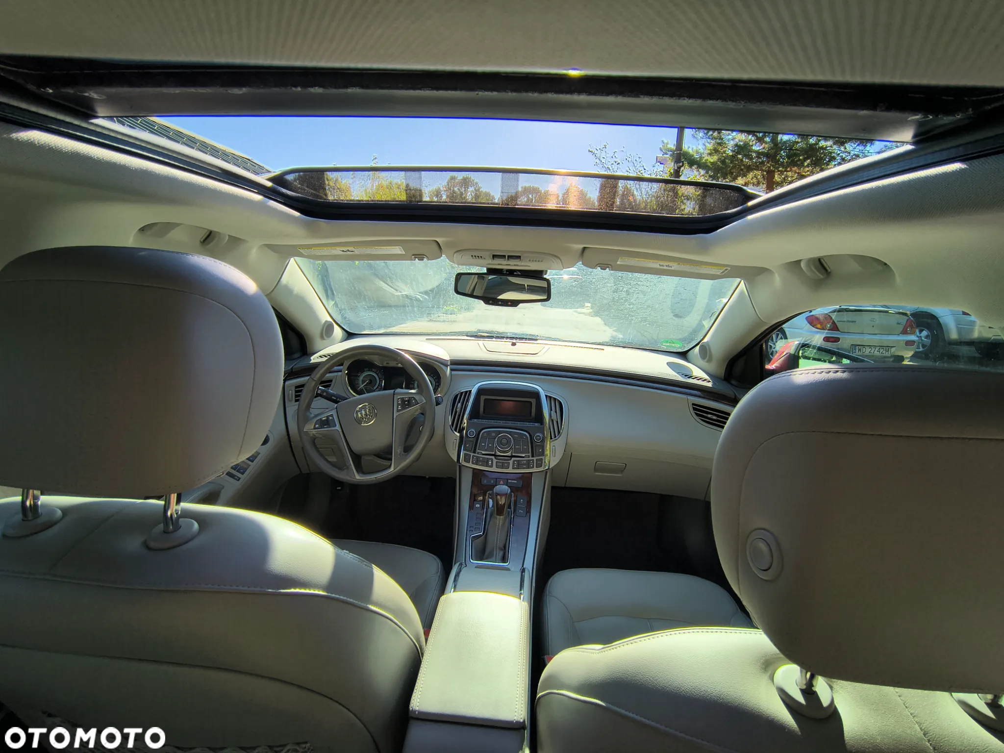 Buick Lacrosse - 34