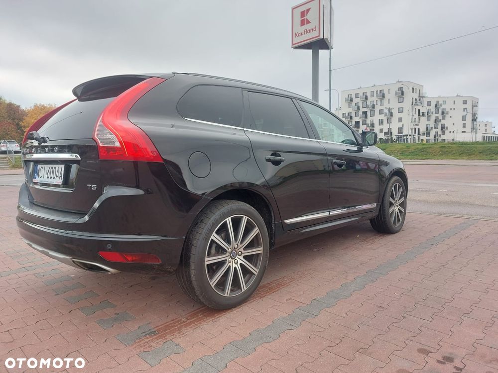 Volvo XC 60 T5 Drive-E Summum - 6