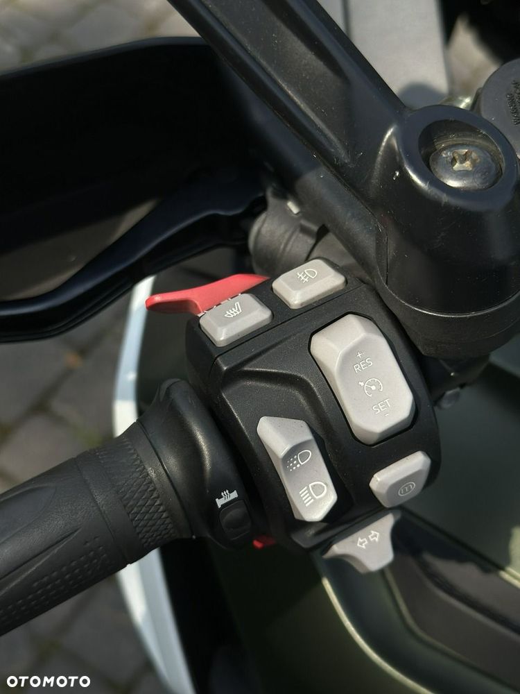 Triumph Tiger - 7