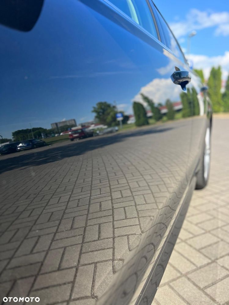 Audi A6 Avant 2.0 TDI Quattro S tronic - 14