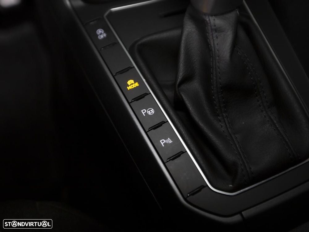 VW Taigo 1.0 TSI R-Line DSG - 29