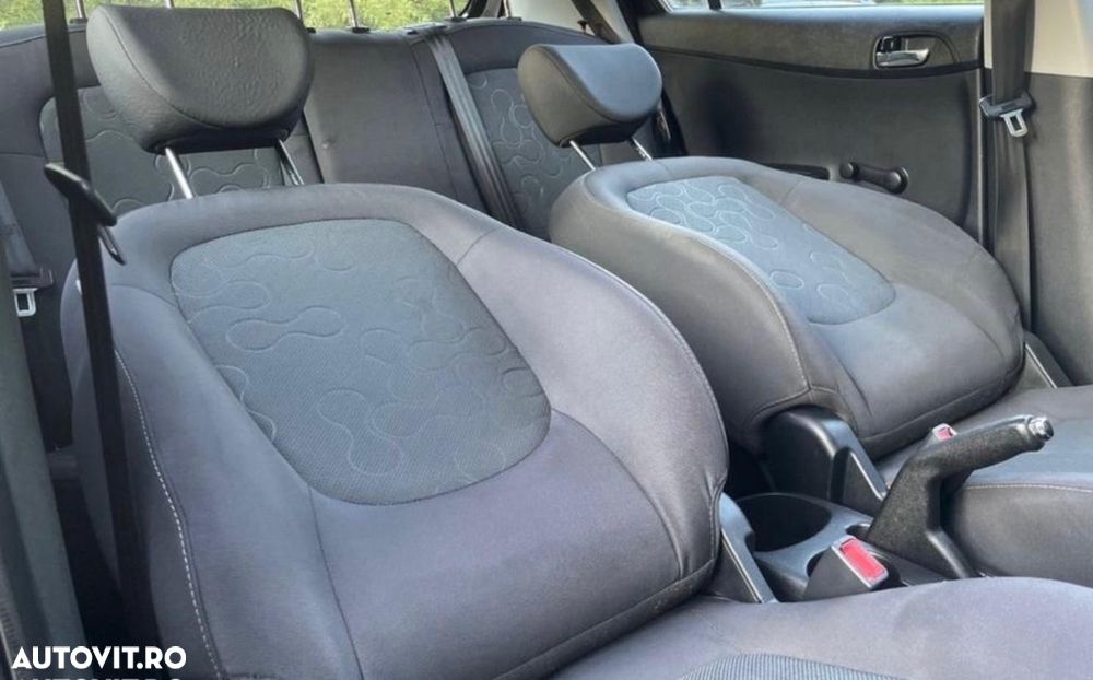 Hyundai i20 1.4 CRDI Style - 9