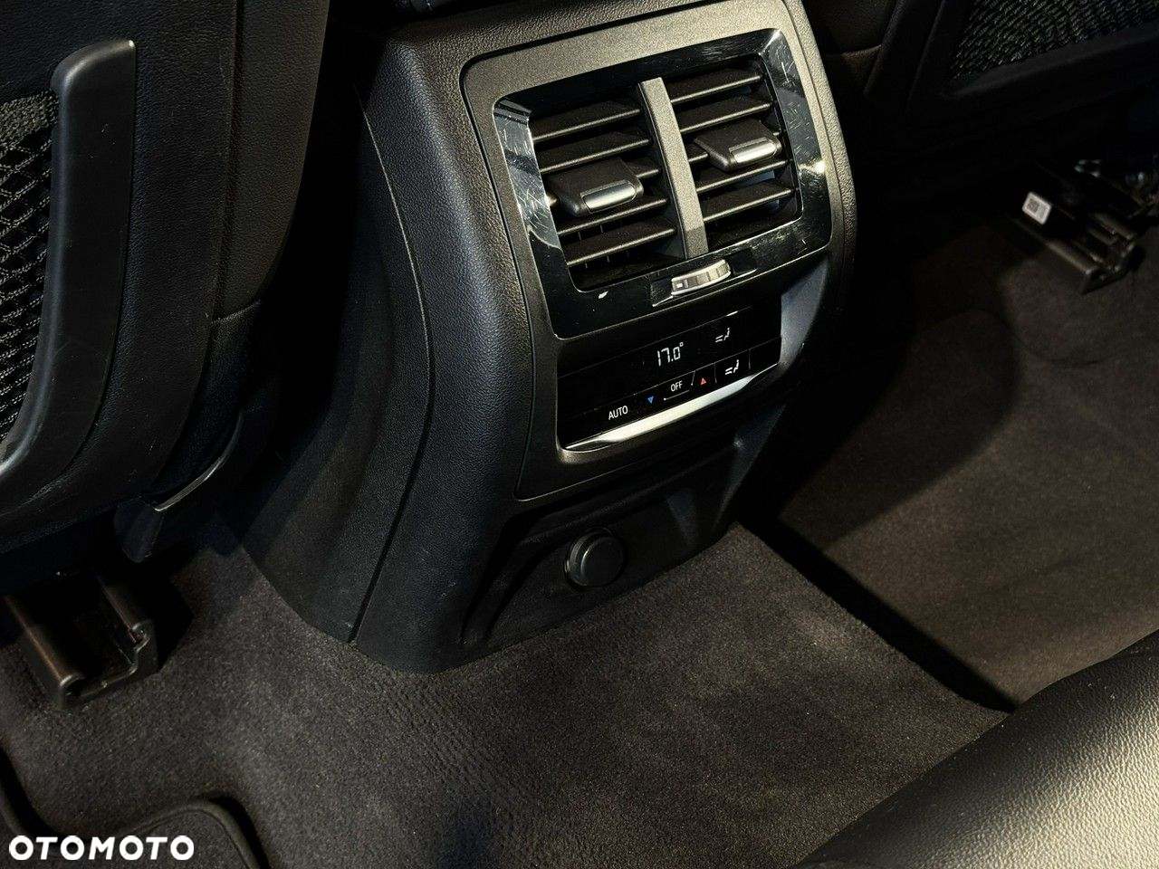 BMW X3 - 16