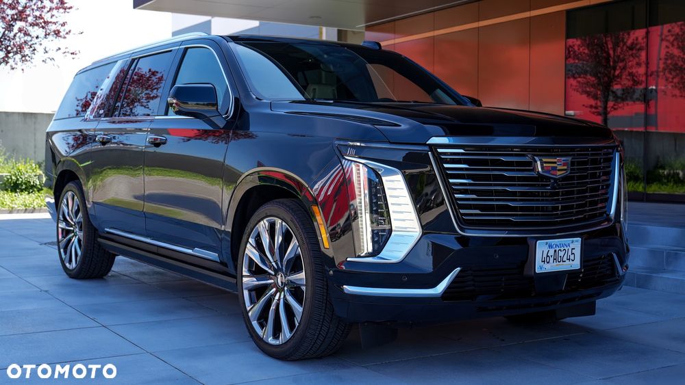 Cadillac Escalade - 11