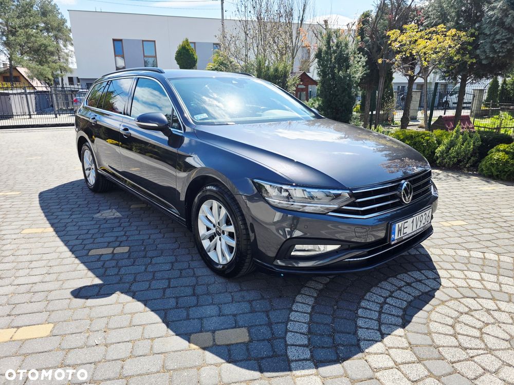 Volkswagen Passat Variant 2.0 TDI EVO Elegance DSG - 6