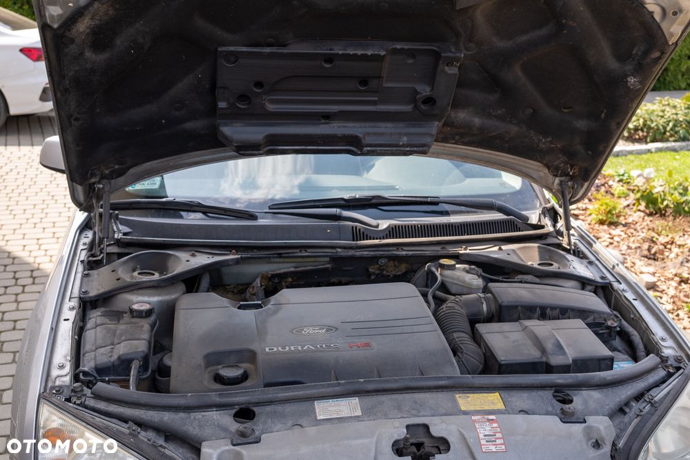 Ford Mondeo 1.8 Ambiente - 15