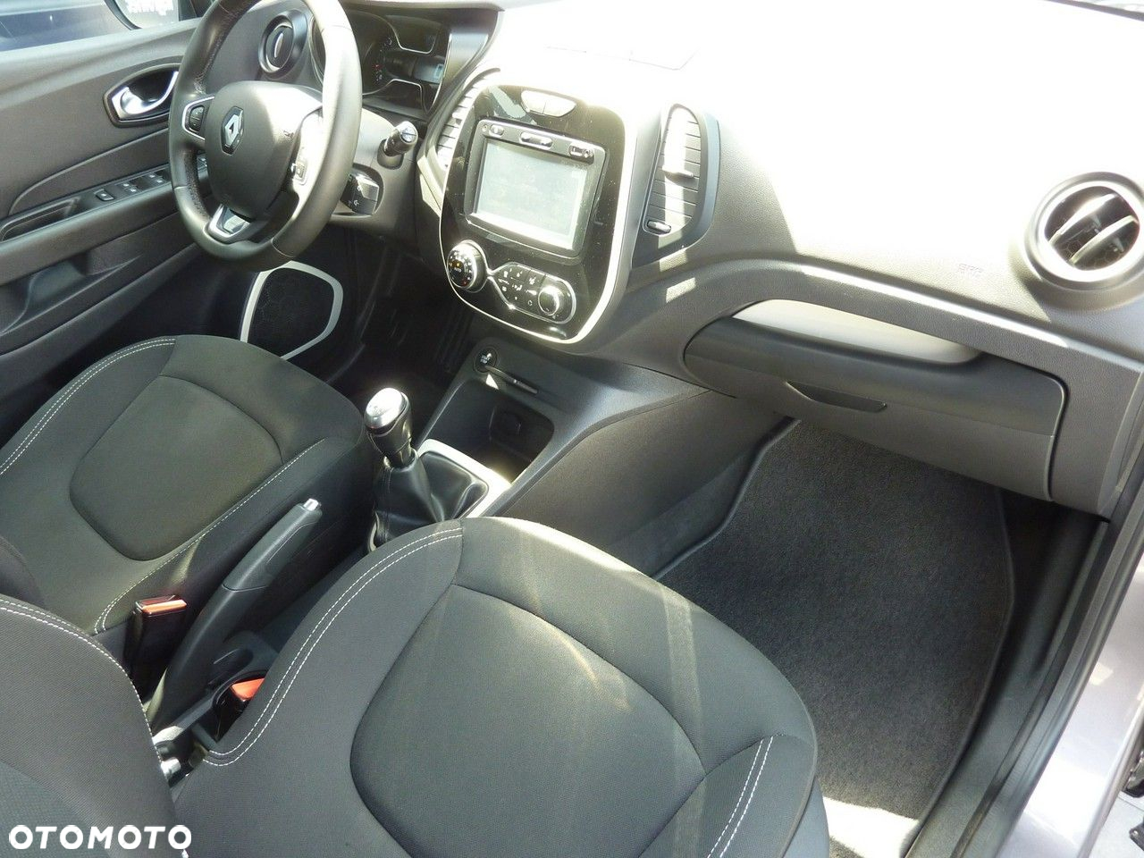 Renault Captur - 15
