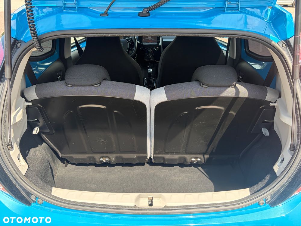 Toyota Aygo x-play Eco - 37