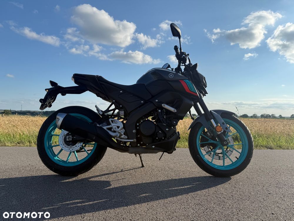 Yamaha MT - 7