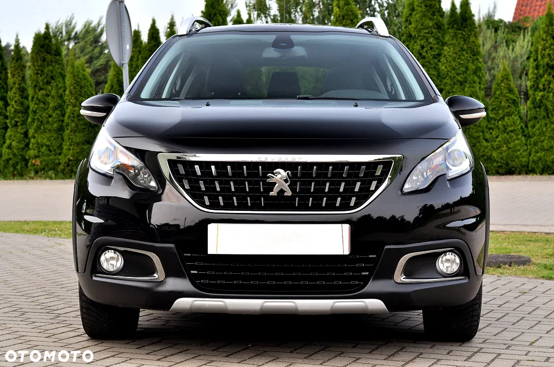 Peugeot 2008 1.2 Pure Tech GPF Allure S&S - 10