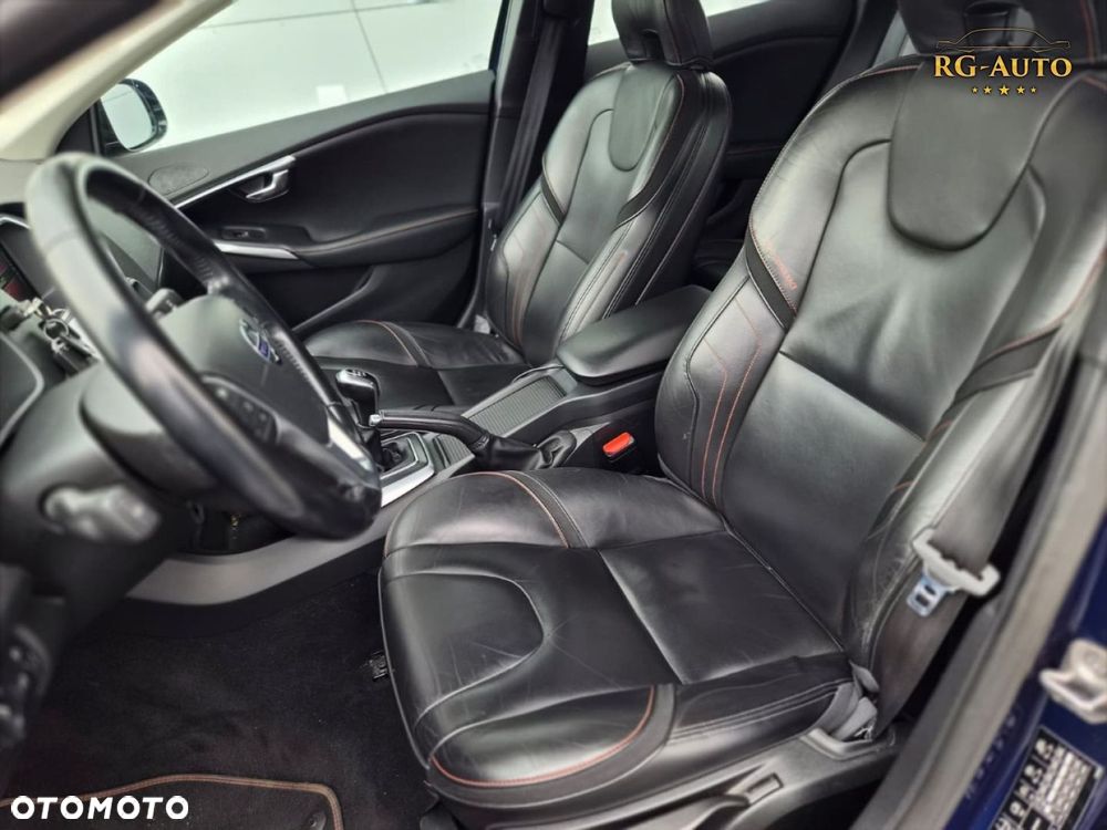 Volvo V40 - 30