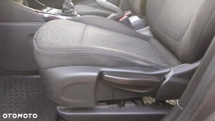 Opel Crossland X - 21