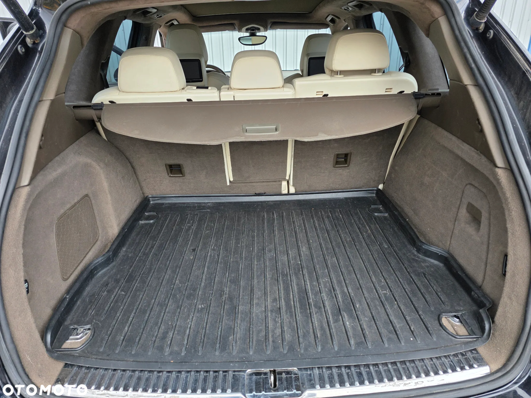 Porsche Cayenne Turbo - 6