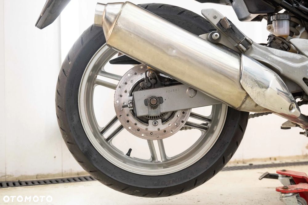 Honda CBF - 35
