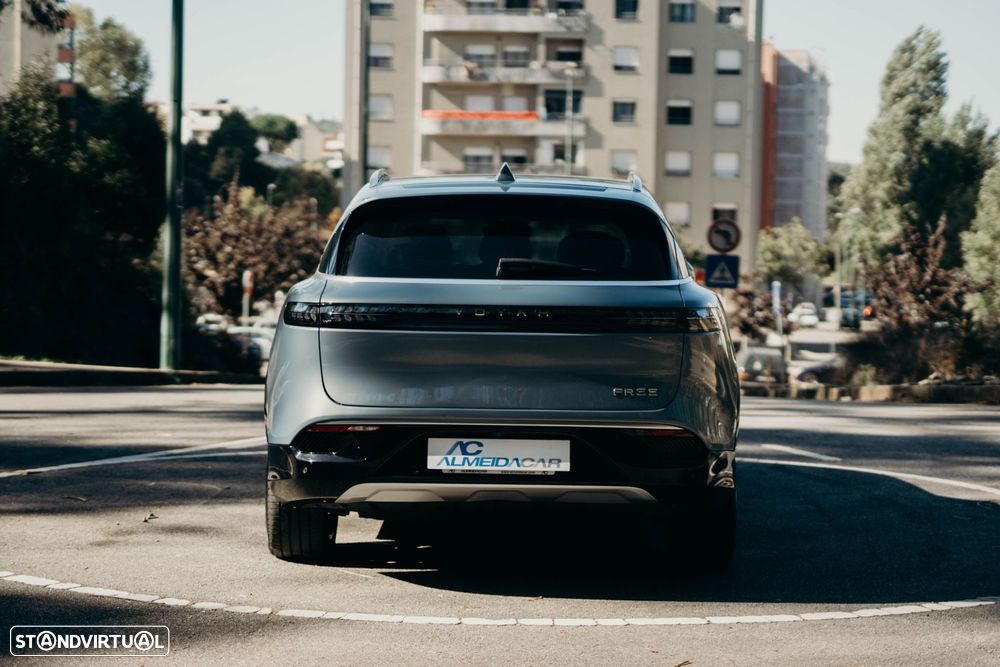 Voyah Free 107 kWh Luxury - 6