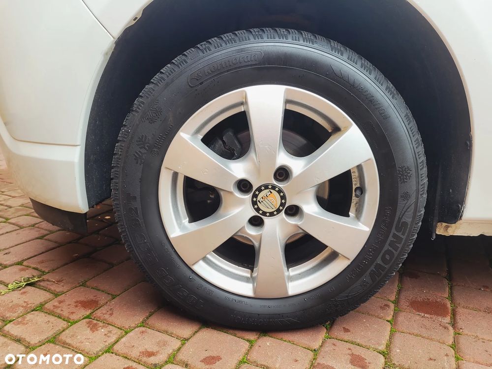 Dacia Sandero 1.4 MPI - 10