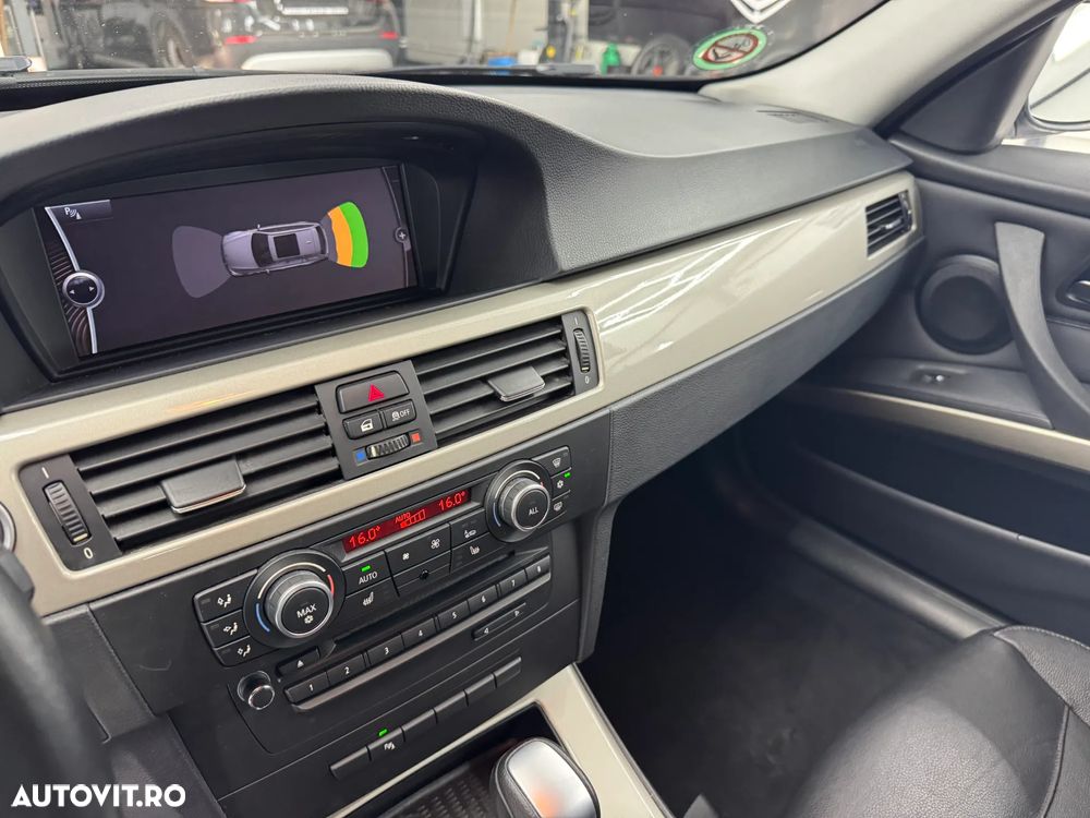 BMW Seria 3 320d DPF Aut. Edition Exclusive - 6