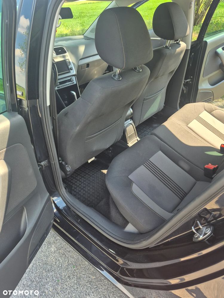 Volkswagen Polo 1.4 TDI Blue Motion Technology DSG Allstar - 10