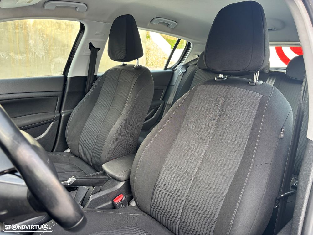 Peugeot 308 1.2 PureTech Style - 19