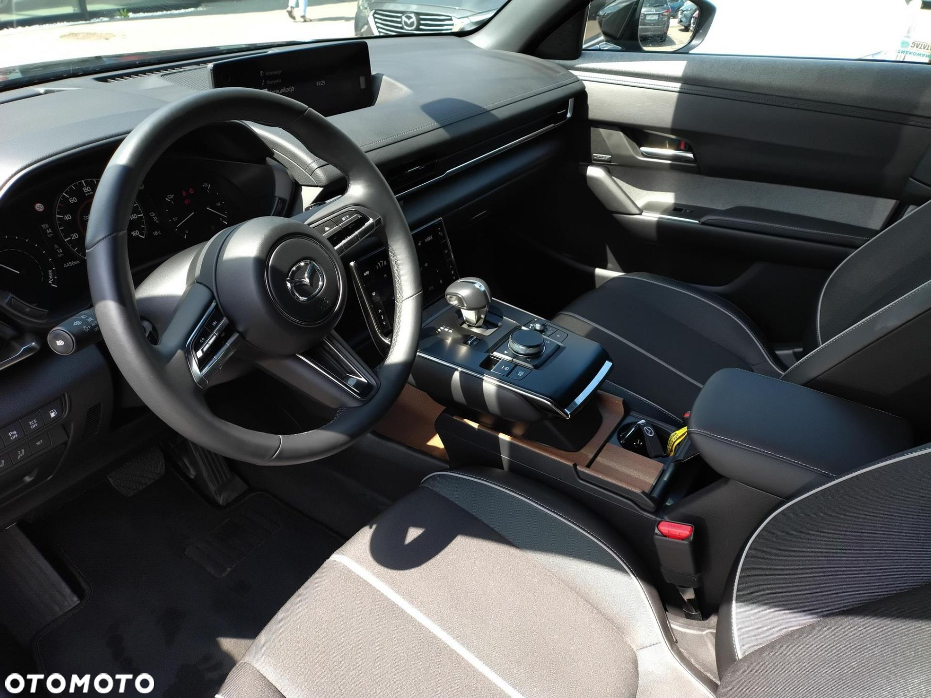 Mazda MX-30 R-EV PHEV Edition R - 9