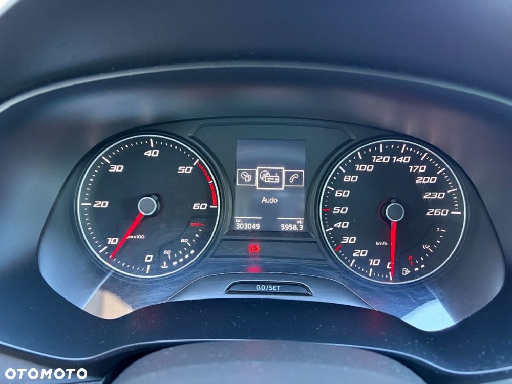 Seat Leon Sportstourer 2.0 TDI FR - 8