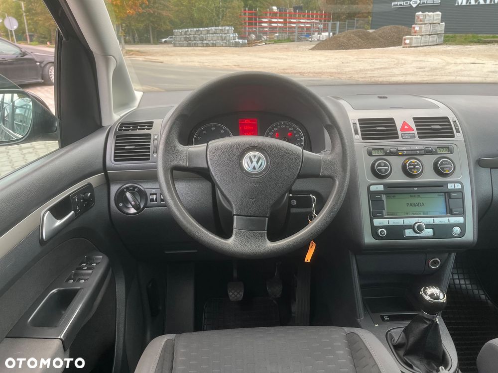Volkswagen Touran 1.6 Trendline - 36