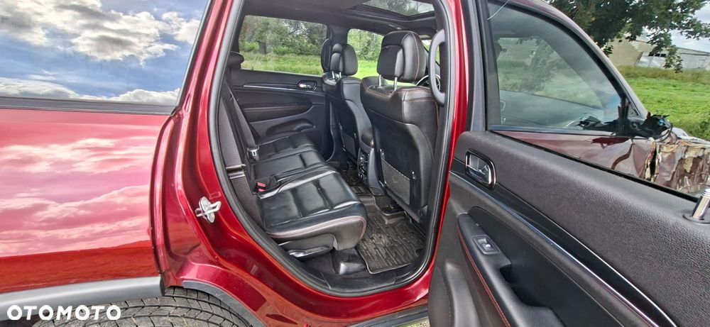 Jeep Grand Cherokee - 10