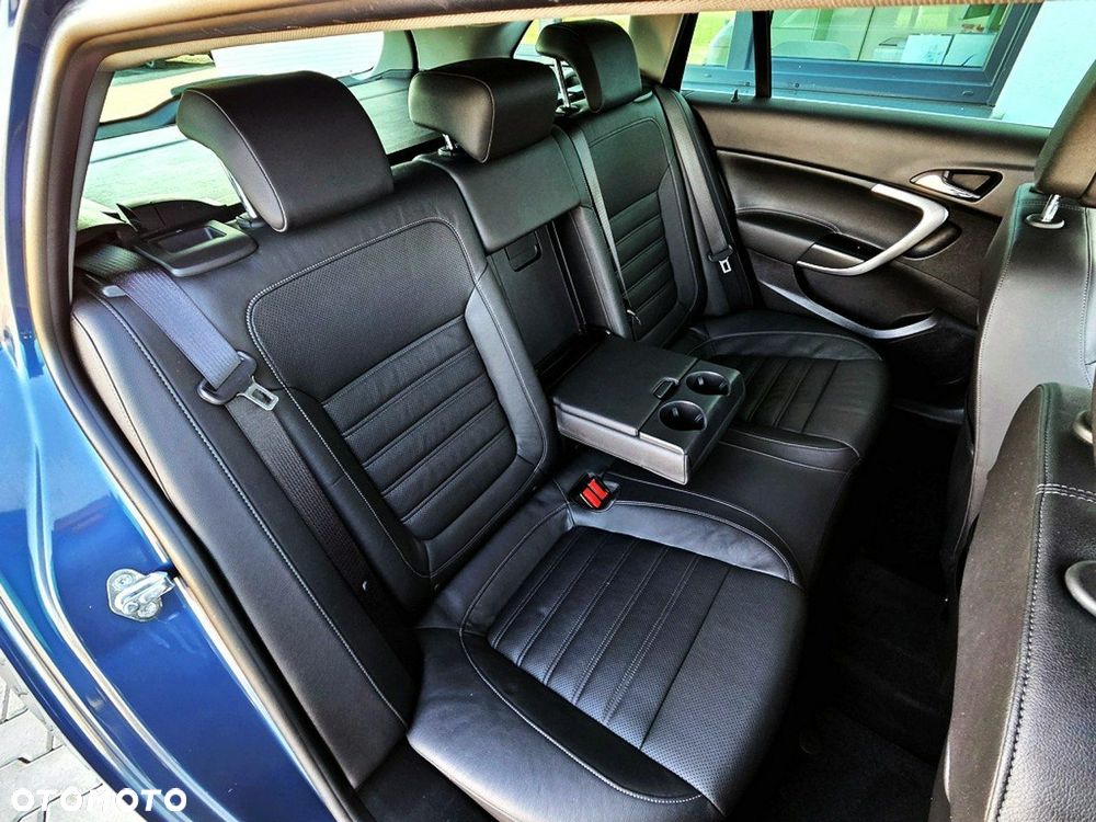 Opel Insignia - 33