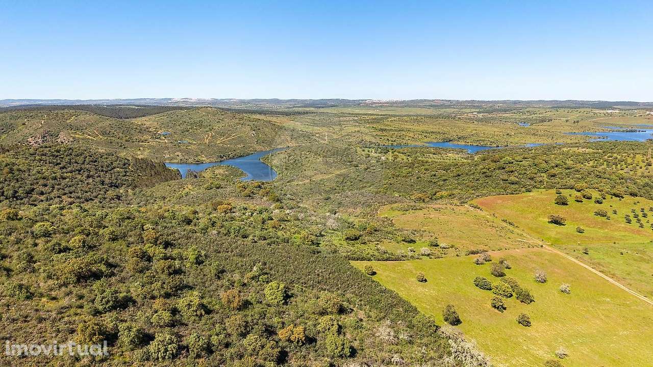 Terreno  para venda - Grande imagem: 2/24