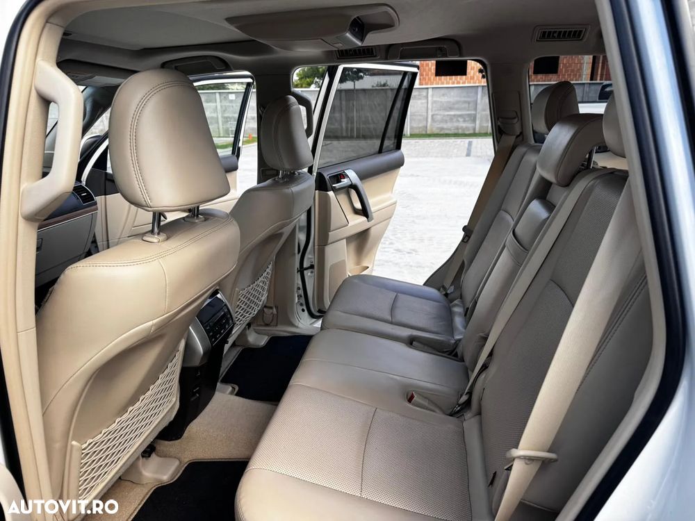 Toyota Land Cruiser 2.8 D-4D Automatik - 3