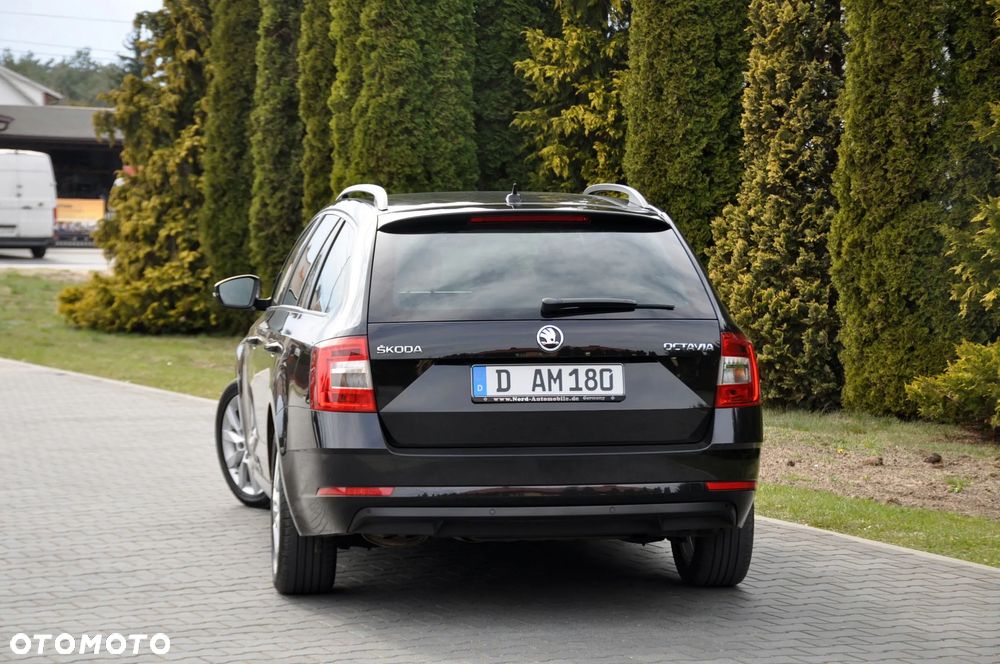 Skoda Octavia 2.0 TDI Elegance DSG - 15