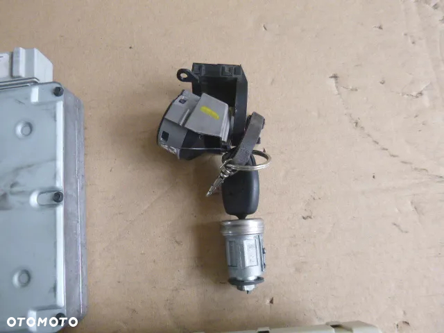 ZESTAW STARTOWY KOMPUTER STACYJKA IMMOBILIZER FORD FOCUS MK1 1.4 16V - 5