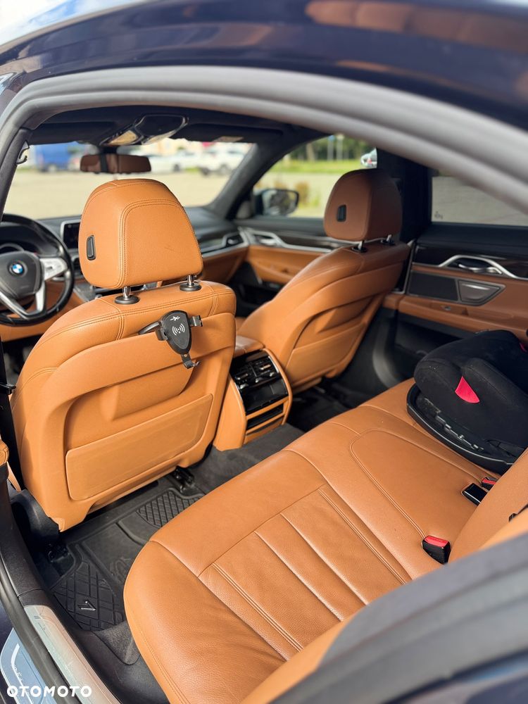 BMW Seria 7 730d - 21