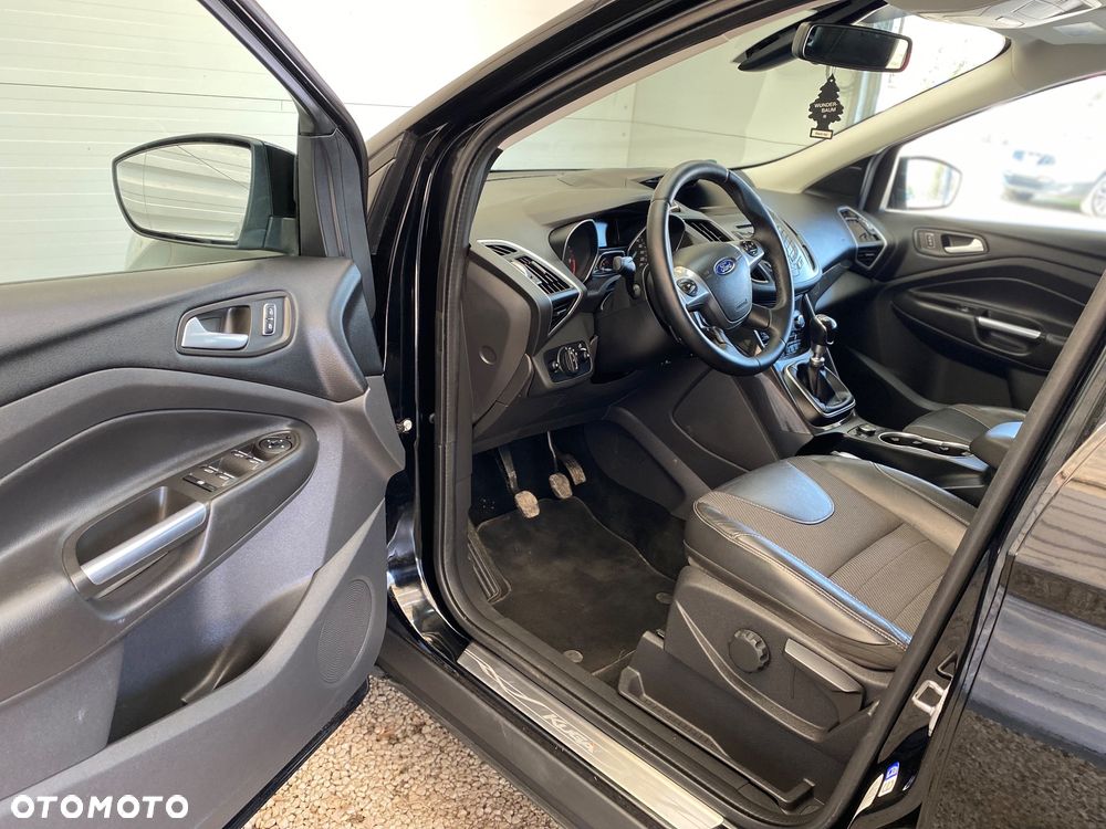 Ford Kuga 2.0 TDCi 4x4 Titanium - 9