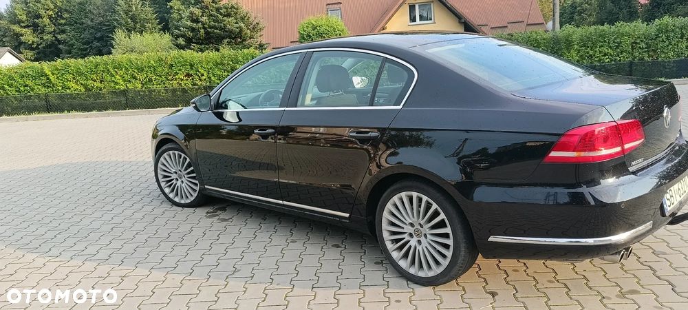 Volkswagen Passat 2.0 TSI Comfortline - 1
